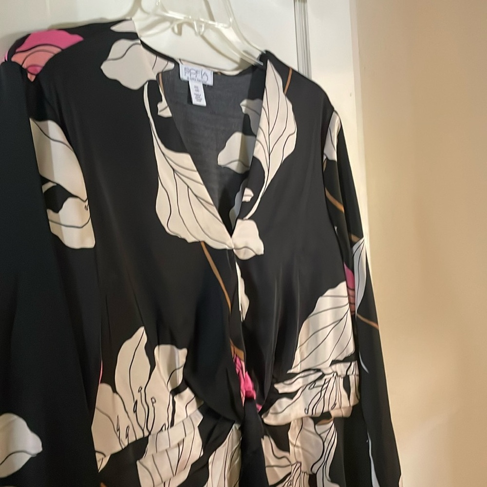 Sofia Vergara dress. Size 20 XL new/tag. Bust 44 to 47 inches. Length 50 inches.